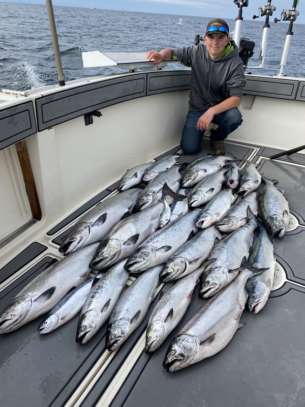 Bay Lake Charters 230